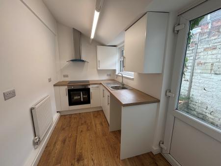 2 bedroom Flat to let in Linton Street, Lincoln, LN5