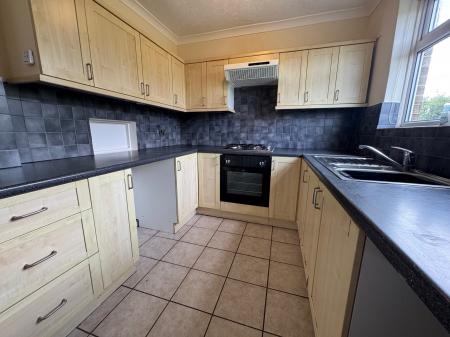 2 bedroom Flat to let in Edendale View, Lincoln, LN1