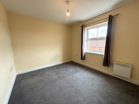 2 bedroom Flat to let in Riverside Drive, Lincoln, LN5