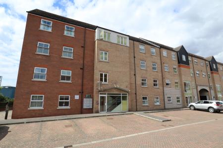 Riverside Drive, Lincoln, LN5