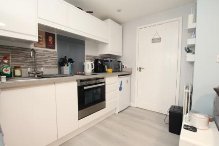 1 bedroom Flat for sale in Warren Court, Lincoln, LN2
