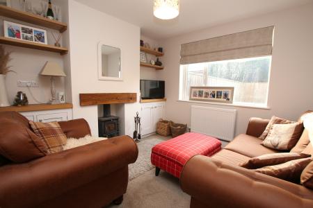 3 bedroom Semi-detached house for sale in Bakers Lane, Bassingham, LN5