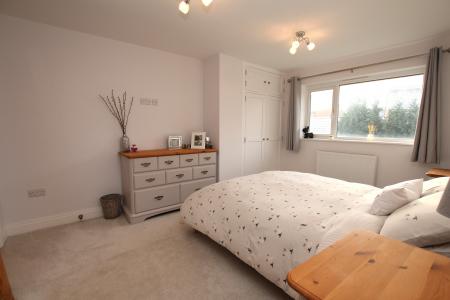 3 bedroom Semi-detached house for sale in Bakers Lane, Bassingham, LN5
