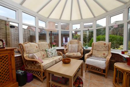 4 bedroom Detached house for sale in Beresford Drive, Lincoln, LN2
