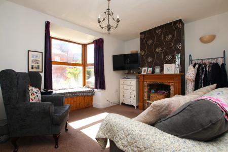 3 bedroom Detached house for sale in Yarborough Road, Lincoln, LN1