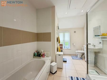 4 bedroom Detached house to let in Cowdale Lane, Lincolnshire, Bransby, LN1