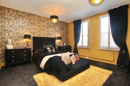 4 bedroom Semi-detached house for sale in Yarborough Road, Lincoln, LN1