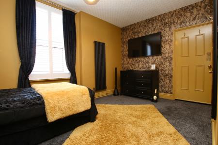 4 bedroom Semi-detached house for sale in Yarborough Road, Lincoln, LN1