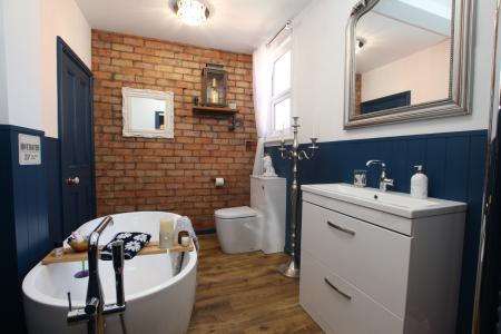 4 bedroom Semi-detached house for sale in Yarborough Road, Lincoln, LN1