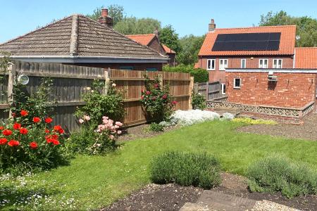 3 bedroom Detached bungalow for sale in Clint Lane, Navenby, LN5