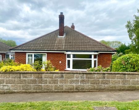 3 bedroom Detached bungalow for sale in Clint Lane, Navenby, LN5