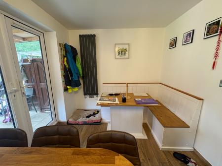 3 bedroom Semi-detached house for sale in Deansleigh, Lincoln, LN1