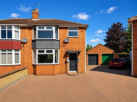Rufford Green, Lincoln, LN6