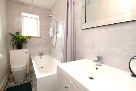 2 bedroom Semi-detached house for sale in High Street, Nettleham, LN2