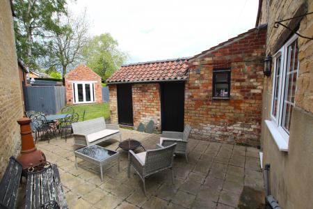 2 bedroom Semi-detached house for sale in High Street, Nettleham, LN2