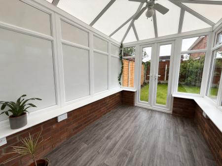 4 bedroom Detached house for sale in Malvern Close, Lincoln, LN5