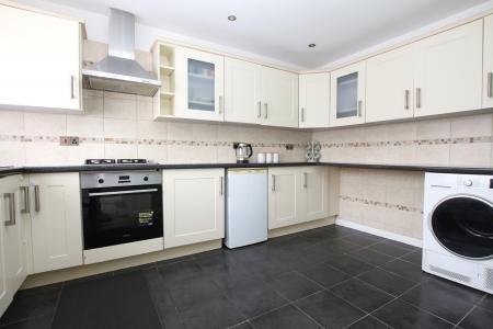 4 bedroom Detached house for sale in Malvern Close, Lincoln, LN5