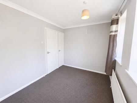 2 bedroom Semi-detached house for sale in Elsham Crescent, Lincoln, LN6