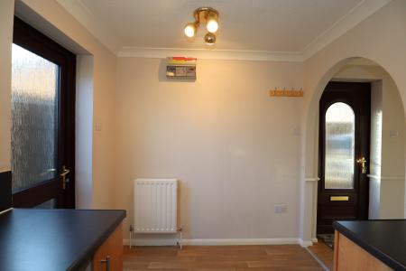 2 bedroom Semi-detached house for sale in Elsham Crescent, Lincoln, LN6