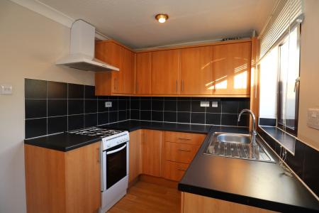 2 bedroom Semi-detached house for sale in Elsham Crescent, Lincoln, LN6