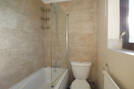 2 bedroom Semi-detached house for sale in Elsham Crescent, Lincoln, LN6