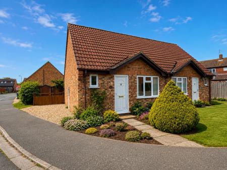 Maple Drive, Bassingham, LN5