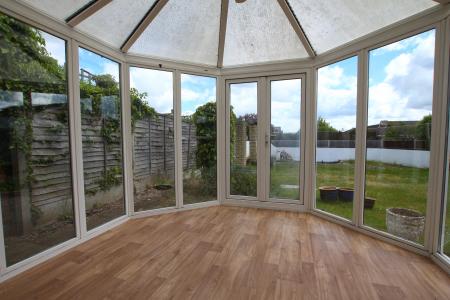 3 bedroom Detached house for sale in Bentley Way, Metheringham, LN4