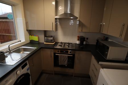 3 bedroom Semi-detached house to let in Sywell Close, Doddington Park, Lincoln, LN6