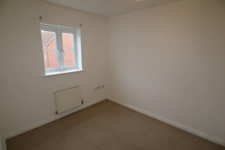 3 bedroom Semi-detached house to let in Gabriel Crescent, Lincoln, LN2
