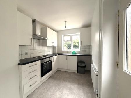 2 bedroom Semi-detached house to let in Queen Elizabeth Road, Lincoln, LN1