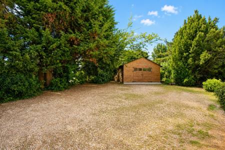 4 bedroom Detached house for sale in Wellhead Lane, Nocton, LN4
