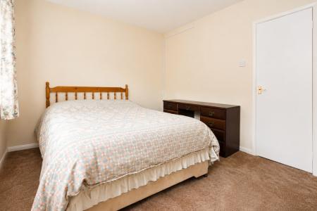 2 bedroom Terraced House for sale in Burghley Square, Heighington, LN4