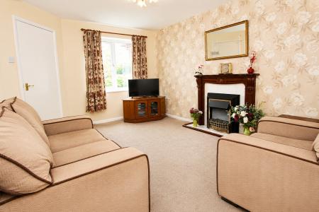 2 bedroom Terraced House for sale in Burghley Square, Heighington, LN4