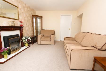2 bedroom Terraced House for sale in Burghley Square, Heighington, LN4