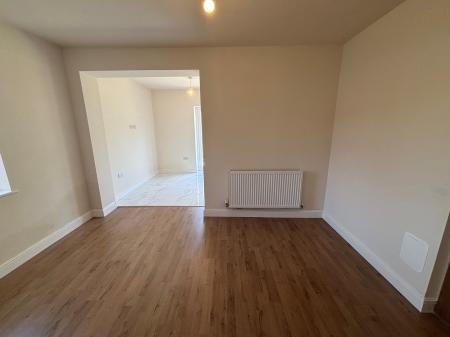 3 bedroom Detached house to let in Wragby Road, Bardney, LN3