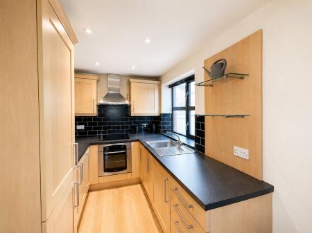 2 bedroom Flat to let in Swan Street, Lincoln, LN2