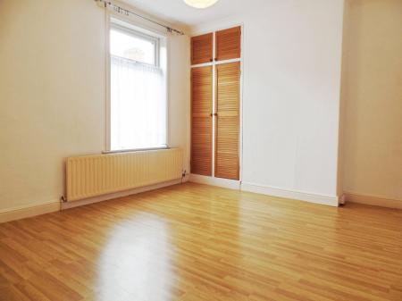 2 bedroom Terraced House to let in Shakespeare Street, Lincoln, LN5