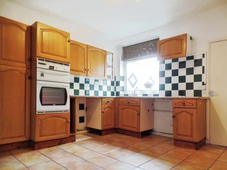 2 bedroom Terraced House to let in Shakespeare Street, Lincoln, LN5