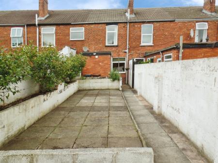 2 bedroom Terraced House to let in Shakespeare Street, Lincoln, LN5