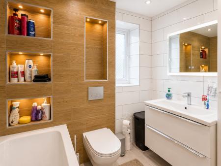 2 bedroom Semi-detached house for sale in Dellfield Avenue, Lincoln, LN6