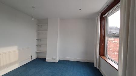 3 bedroom Terraced House to let in May Crescent, Lincoln, LN1