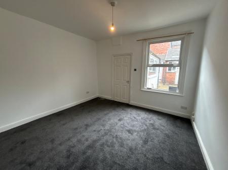 2 bedroom Terraced House to let in Belmont Street, Lincoln, LN2
