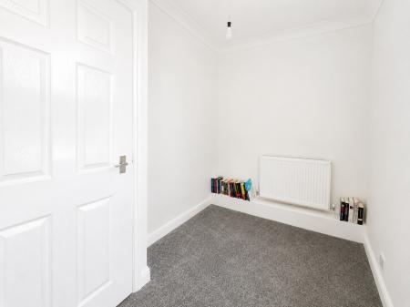 2 bedroom End of terrace house for sale in Shakespeare Street, Lincoln, LN5