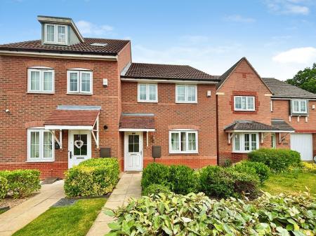 3 bedroom Semi-detached house to let in Tiber Road, North Hykeham, LN6