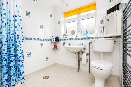 3 bedroom Detached bungalow for sale in Caroline Road, Metheringham, LN4