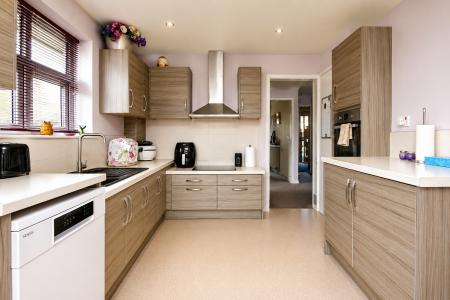 3 bedroom Detached bungalow for sale in Caroline Road, Metheringham, LN4