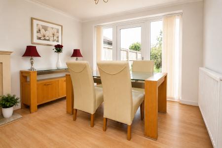 3 bedroom Semi-detached house for sale in Pine Close, Waddington, LN5