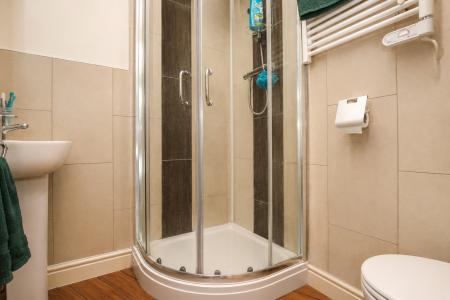 3 bedroom Terraced House for sale in Scarle Lane, Eagle, LN6