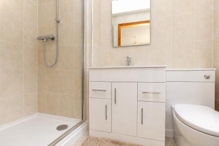 4 bedroom Detached bungalow for sale in Lowthorpe, Southrey, LN3
