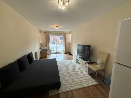2 bedroom Flat to let in Tanners Court, Lincoln, LN5